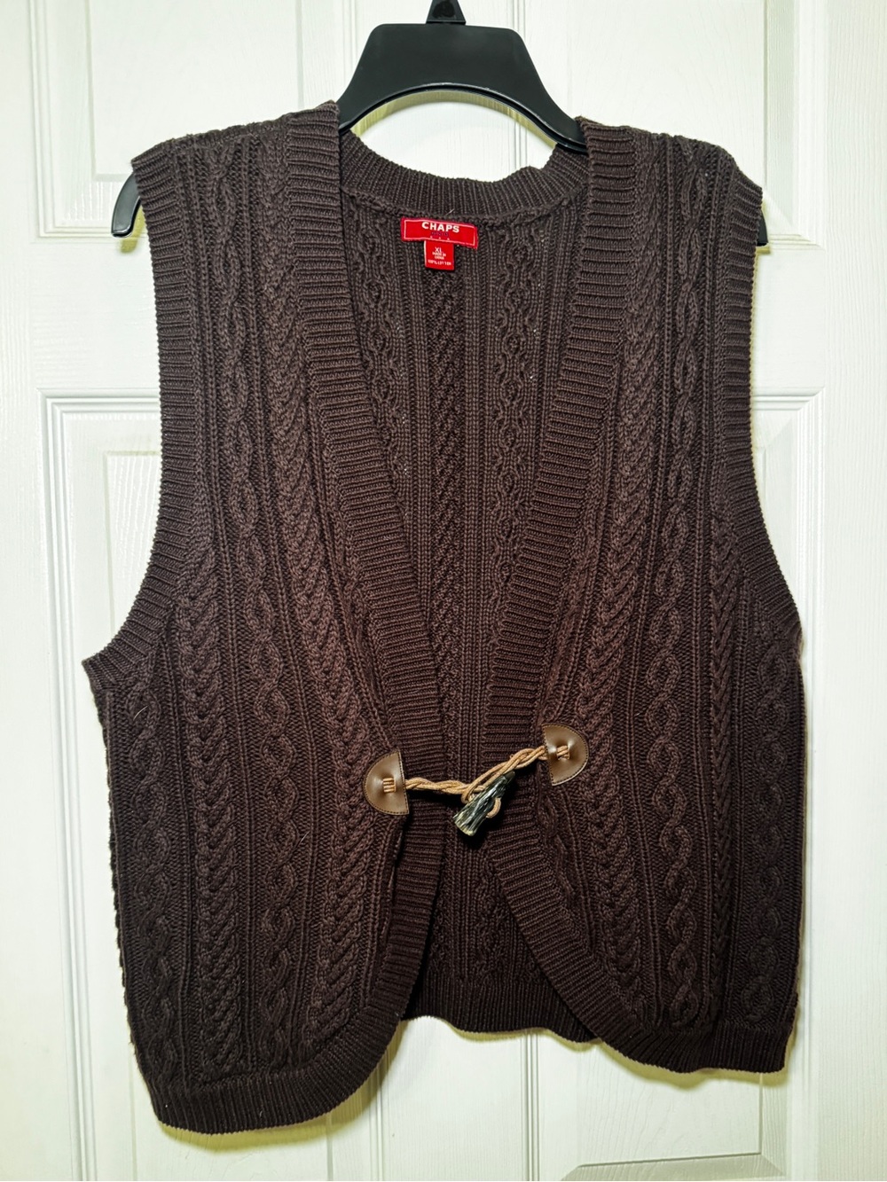 Chaps Women’s XL Brown Cable Knit Toggle Vest